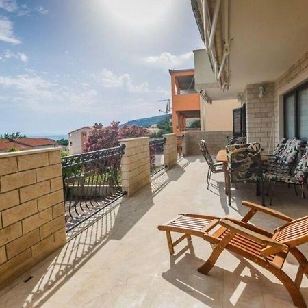 Guest House Lazeta Duće المظهر الخارجي الصورة