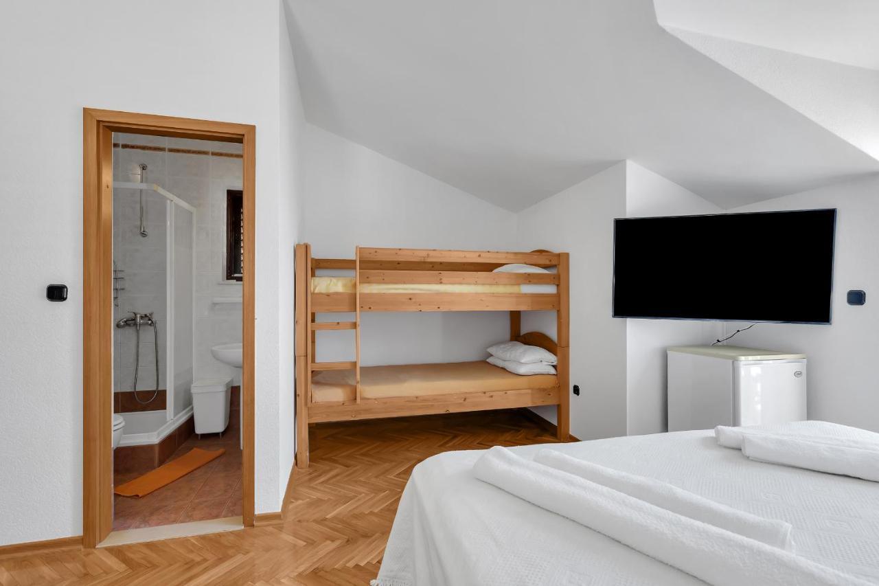 Guest House Lazeta Duće المظهر الخارجي الصورة