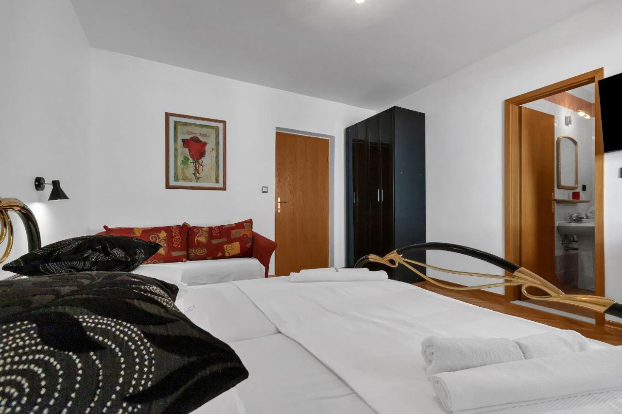 Guest House Lazeta Duće المظهر الخارجي الصورة