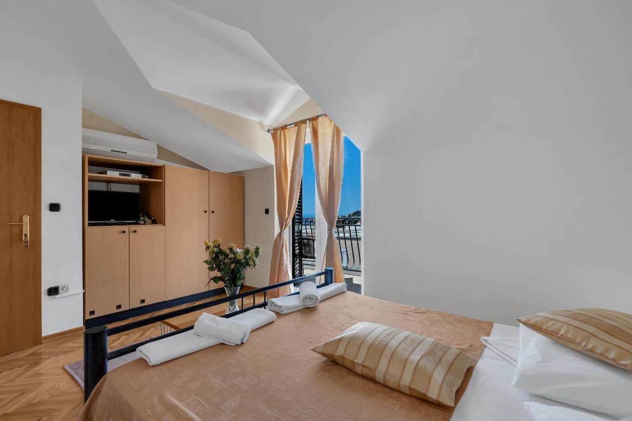 Guest House Lazeta Duće المظهر الخارجي الصورة
